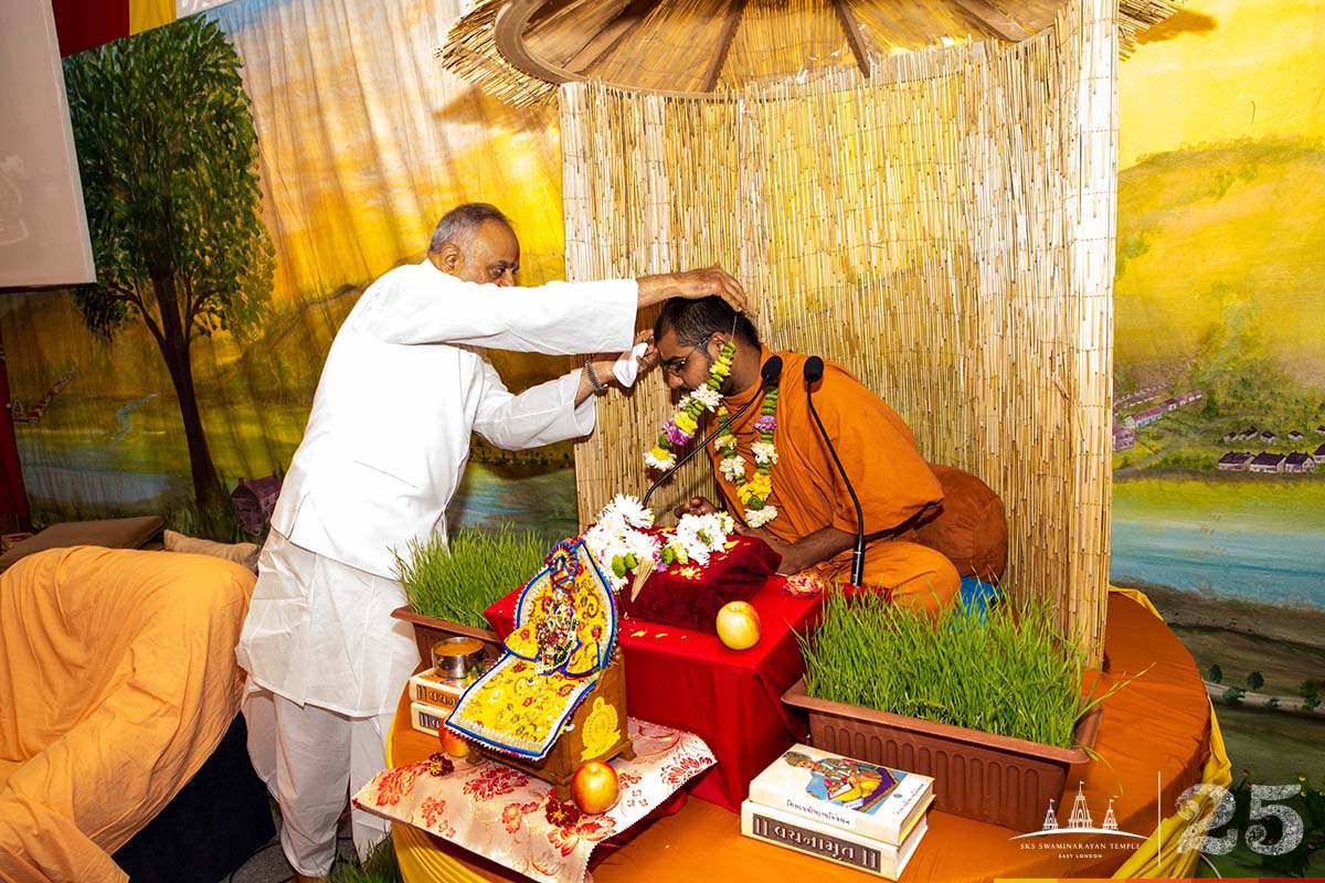 ©1987-2017 SKS Swaminarayan Temple East London